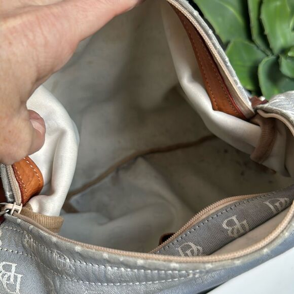 Dooney & Bourke genuine leather signature canvas shoulder handbag purse neutral - Picture 11 of 15